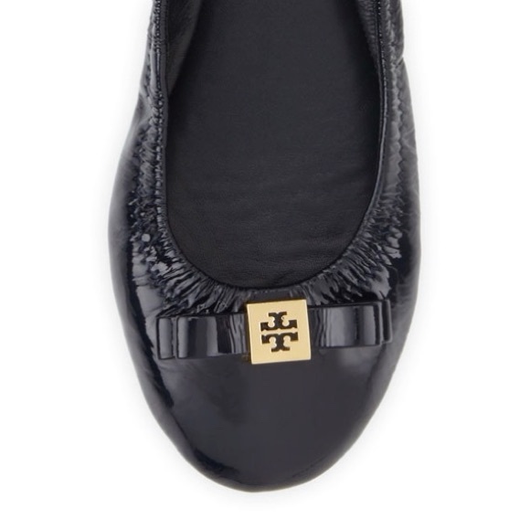 Tory Burch Eddie Bow Patent Leather Ballerina Flats - Picture 6 of 12